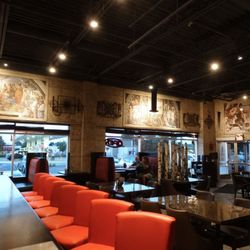 Symposium Cafe Restaurant - Renaissance Decor