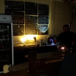 1642 Bar