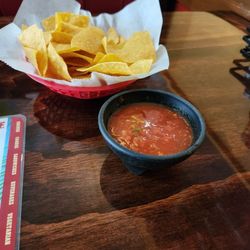 El Paraiso - Chips n salsa