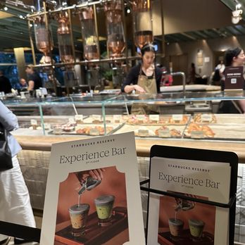 Starbucks Reserve Roastery Chicago - Coffee Roasteries Near Me - Chicago, Illinois Starbucks Reserve Roastery Chicago - Coffee Roasteries Near Me - Chicago, Illinois