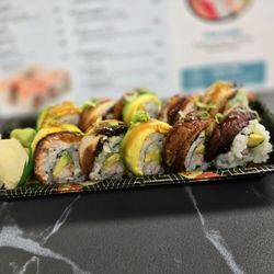 Hi Sushi and Sashimi - Dragon roll
