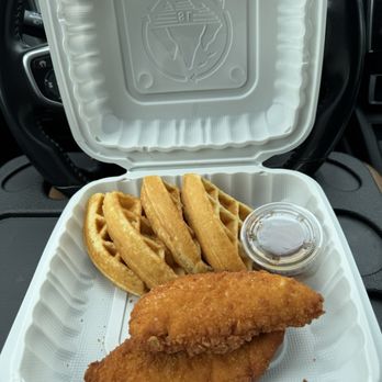 Barking Mad Cafe - Chicken & waffles $17 (instagram: @issa.cheatday) - Coffee & Tea Near Me - Gaithersburg, Maryland