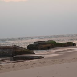 la plage avec ses blockhaus