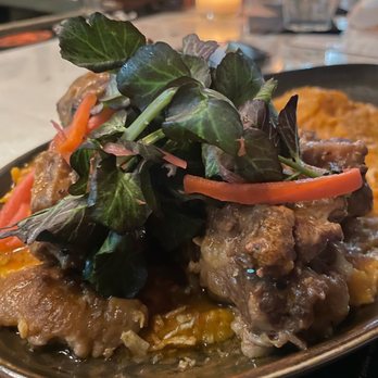 Amina - Oxtails with yams - Southern Near Me - Philadelphia, Pennsylvania Amina - Oxtails with yams - Southern Near Me - Philadelphia, Pennsylvania