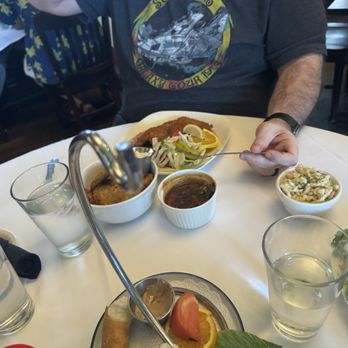 Alpine Chef Restaurant - Schnitzel, bread dumplings - German Near Me - Fredericksburg, Virginia