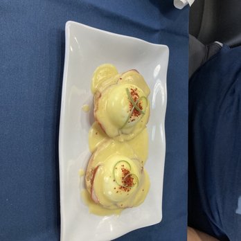 Astra Cafe - Eggs Benedict - Cafes Near Me - Las Vegas, Nevada