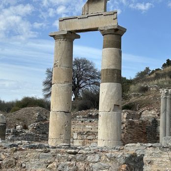 Ephesus - Landmarks & Historical Buildings Near Me - İzmir, 35