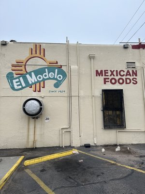 El Modelo Mexican Foods by null