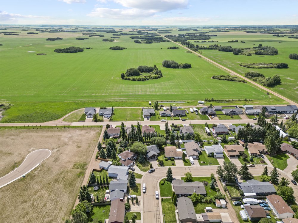 STOLLERY PHOTO & FILM Updated July 2024 Camrose, Alberta Real