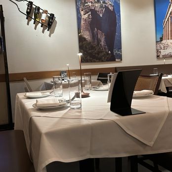 The Greek on Main - Greek Near Me - Metuchen, New Jersey