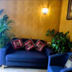 Thai Miracle Health & Beauty - Inside the  Thaimiracle shop.