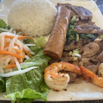 Pho Craze - Vietnamese Near Me - Pinole, California