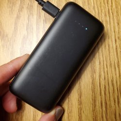 Planet Wireless - Wouldn't charge pass the 1st light.. never charged full after purchase.