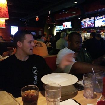 Old Chicago Pizza + Taproom - Eating at Old Chicago with some friends. - Pizza Near Me - CLARKSVILLE, Tennessee
