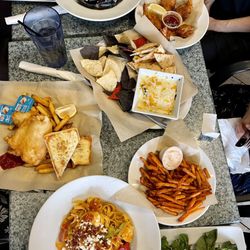 The Beach Lakefront Bar & Grill - Pub food