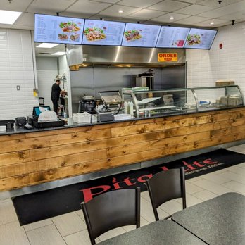 Pita Lite - Heading to the counter to pick up my order - Mediterranean Near Me - Mississauga, Ontario Pita Lite - Heading to the counter to pick up my order - Mediterranean Near Me - Mississauga, Ontario