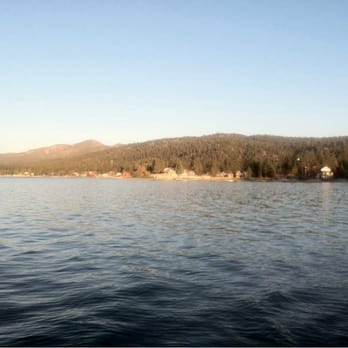 Shore Acres Lodge - Off the pier. - Big Bear Lake, CA