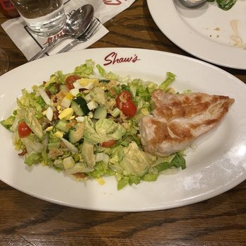 Shaw's Crab House - Cobb salad with chicken - Seafood Near Me - Chicago, Illinois Shaw's Crab House - Cobb salad with chicken - Seafood Near Me - Chicago, Illinois