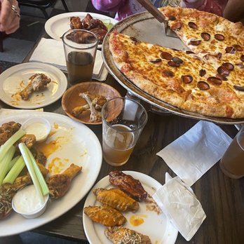 Anchor Bar - Buffalo - Chicken Wings Near Me - Buffalo, New York Anchor Bar - Buffalo - Chicken Wings Near Me - Buffalo, New York