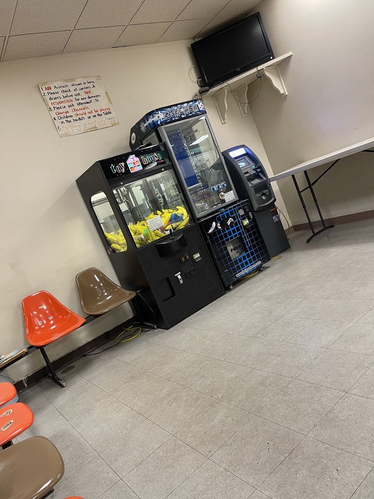 JEWEL LAKE DRY CLEANERS Updated September 2024 12 Photos & 11