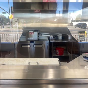 Winchell's Donut House - Bakery/kitchen open concept - Donuts Near Me - Santa Fe Springs, California Winchell's Donut House - Bakery/kitchen open concept - Donuts Near Me - Santa Fe Springs, California