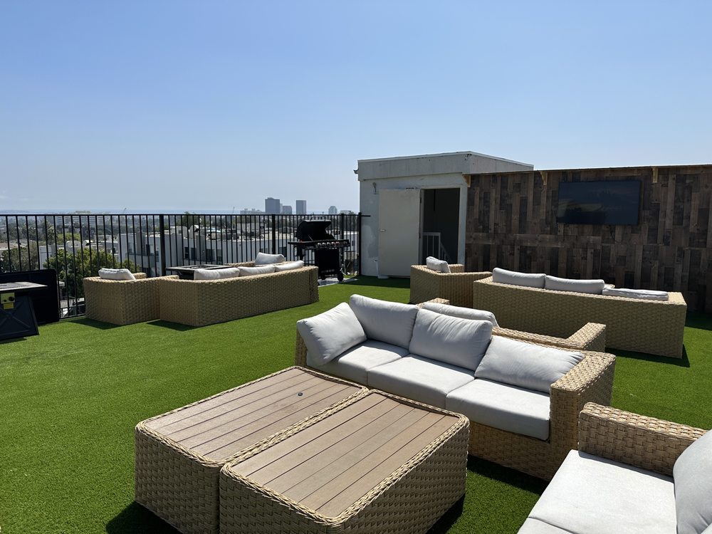 THE GLENROCK CONDOS 42 Photos & 25 Reviews 507 Glenrock Ave, Los