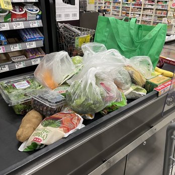 H-E-B - Shopping - Grocery Near Me - Austin, Texas