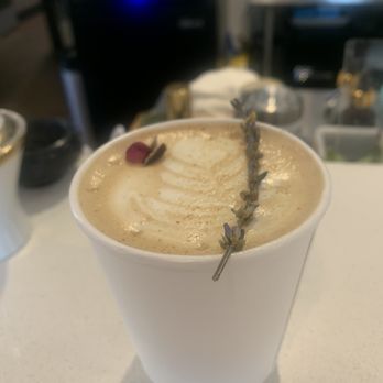 Discourse - Lavender coffee - Coffee & Tea Near Me - Milwaukee, Wisconsin