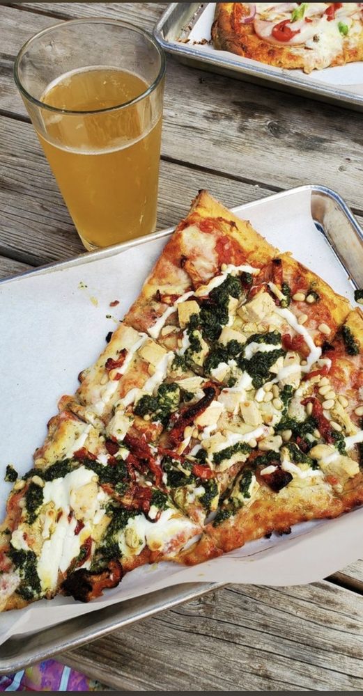 PASQUALLY’S PIZZA & WINGS Updated October 2024 Joplin, Missouri