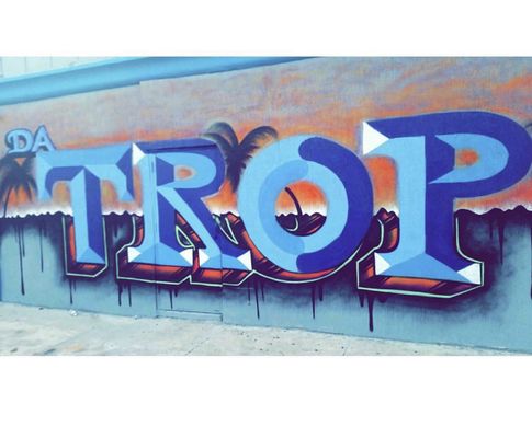 Tropicana Bar by null