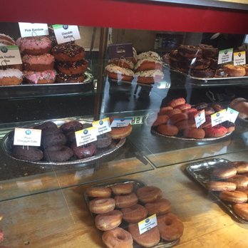 Top Pot Doughnuts - Nice display - Bakeries Near Me - Seattle, Washington Top Pot Doughnuts - Nice display - Bakeries Near Me - Seattle, Washington