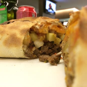 Boston Bakery - Panini "Charleston": filet mignon, cheddar e vinagrette. MUITO bom! - Bakeries Near Me - São Paulo, SP Boston Bakery - Panini "Charleston": filet mignon, cheddar e vinagrette. MUITO bom! - Bakeries Near Me - São Paulo, SP