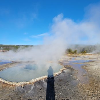 Upper Geyser Basin - Landmarks & Historical Buildings Near Me - Yellowstone National Park, Wyoming Upper Geyser Basin - Landmarks & Historical Buildings Near Me - Yellowstone National Park, Wyoming