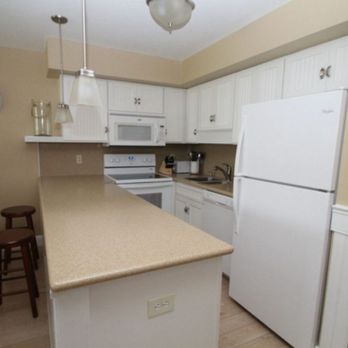 Beverly's Hands On Cleaning - Home Cleaning Near Me - Homestead, Florida Beverly's Hands On Cleaning - Home Cleaning Near Me - Homestead, Florida