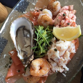 Harbour Inn - Seafood platter - Hotels Near Me - Bowmore, AGB