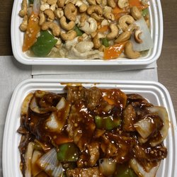 Hachiko Asian Cuisine - Beef, chicken, cashew, onion, green pepper.