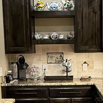 Stroud’s Flooring - Coffees bar - Carpeting Near Me - Tyler, Texas Stroud’s Flooring - Coffees bar - Carpeting Near Me - Tyler, Texas