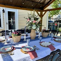 Flowers by CandleLite - Flower arrangement