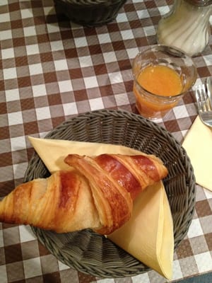 L'Elephant Du Nil by null