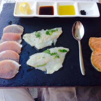 Luna Sentada - Italian Near Me - Venezia, VE