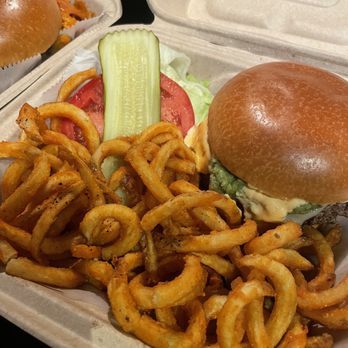Engine No 9 - Border Line Burger - Burgers Near Me - Saint Petersburg, Florida