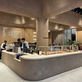 WatchHouse - Inside - Coffee & Tea Near Me - New York, New York