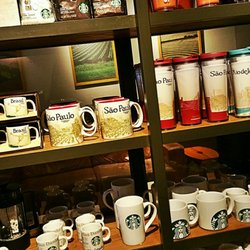 Starbucks - Cups.
