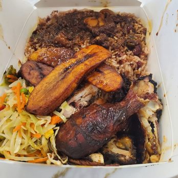 Kru GrillHouse - Jerk chicken - Caribbean Near Me - Danbury, Connecticut Kru GrillHouse - Jerk chicken - Caribbean Near Me - Danbury, Connecticut