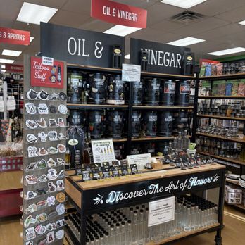 Chef's Shoppe - Oils and vinegar by the bottle - Kitchen & Bath Near Me - Edwardsville, Illinois