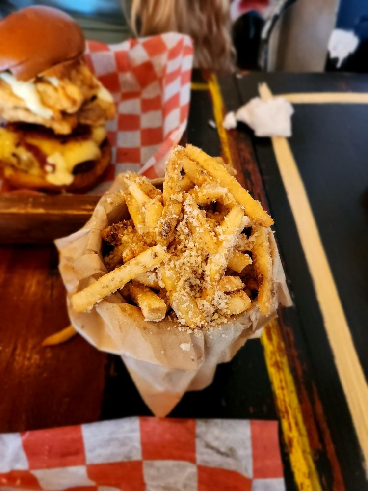 Juanchi's Burgers