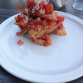 À l'Abordage Microbrasserie - Bruschetta - Brewpubs Near Me - Sutton, Quebec À l'Abordage Microbrasserie - Bruschetta - Brewpubs Near Me - Sutton, Quebec