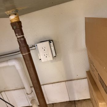 Spark Masters - Electricians Near Me - Pasadena, California Spark Masters - Electricians Near Me - Pasadena, California
