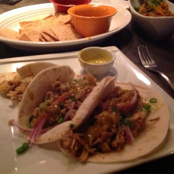 27 Aluna - Jerk chicken tacos - Asian Fusion Near Me - Rockford, Illinois