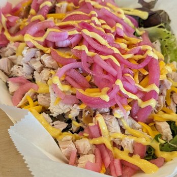 B3 Smokehouse - absolutely awesome smoked turkey salad - Barbeque Near Me - High Point, North Carolina